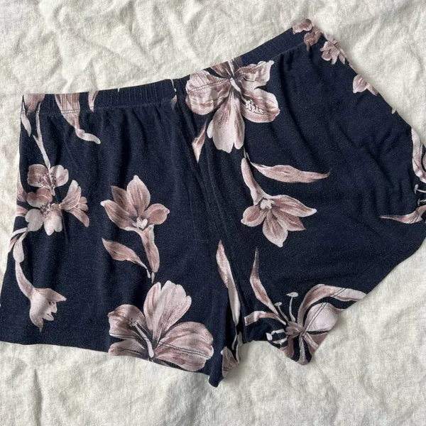 Nordstrom Floral Pajama Set - Image 5