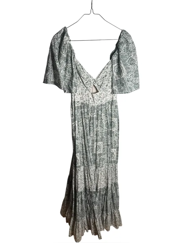 Abercrombie & Fitch twist-front tiered maxi dress green and white floral S - Image 3