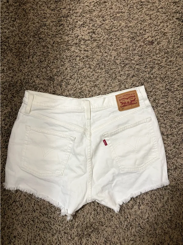 Levi’s Shorts 501 - Image 2