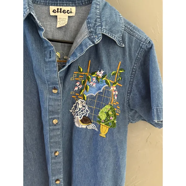 Effeci Vintage Sm Blue Denim Embroidered Garden Short Sleeve Button Down Shirt - Image 2