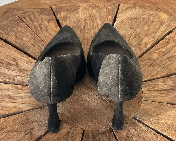 Like new H&M suede black kitten heel - Image 3