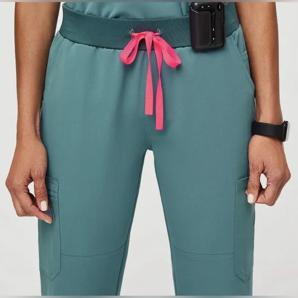 Figs Limited Edition Hydrogreen Set- S/M - Image 2