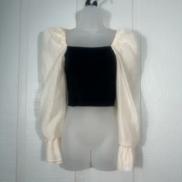 Miou Muse Eloise Black and Ivory Top Size Large EUC - Image 4