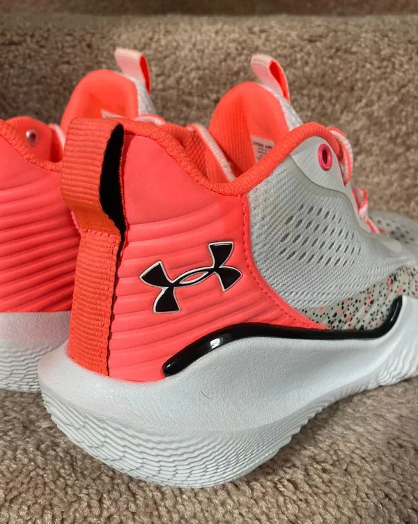 Under Armour Basketball Shoes - Image 8