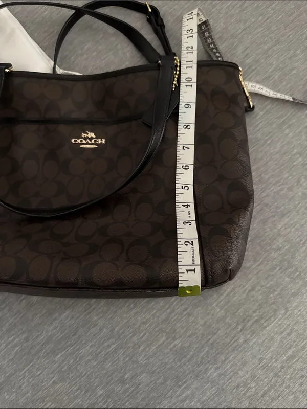 Coach Brown Black Signature Tote Bag with Removable Strap excellent condition - Image 3