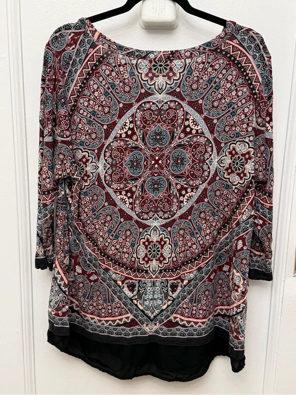 Rose + Olive Maroon Paisley Scoop Neck Top With Sheer Hem 1X - Image 2