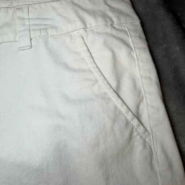 American Eagle Womens Size 12 White Midi Stretch Chino Shorts Summer Beach - Image 16