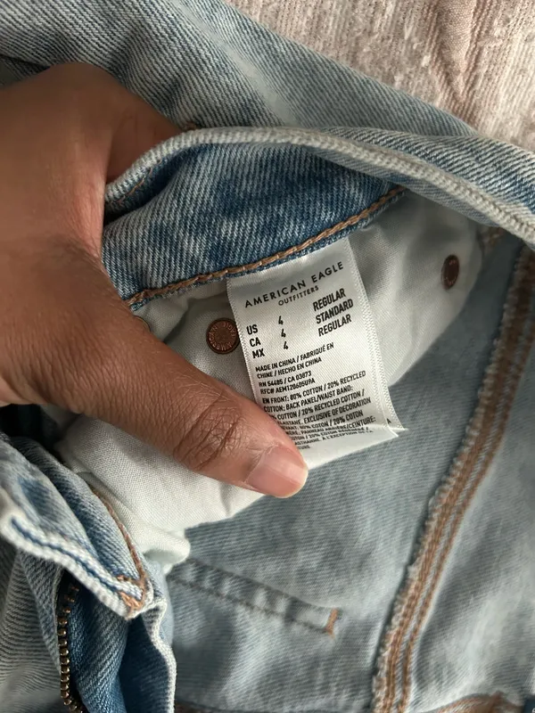 American Eagle Jeans - Image 5