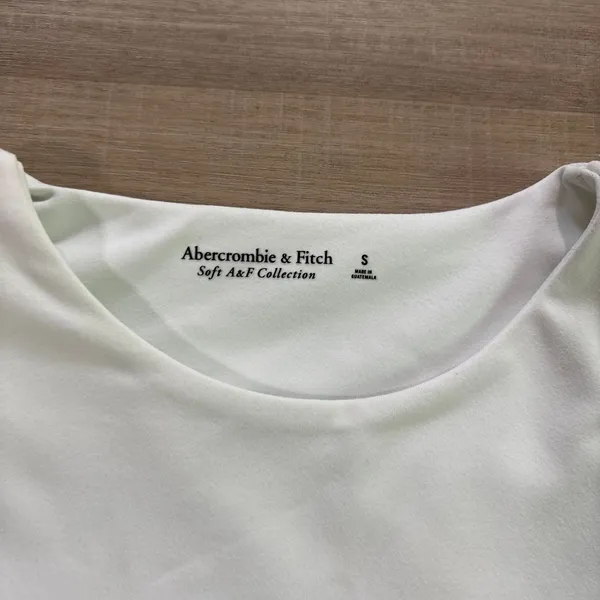 Abercrombie & Fitch White Long Sleeve BodySuit Women Size Small - Image 3