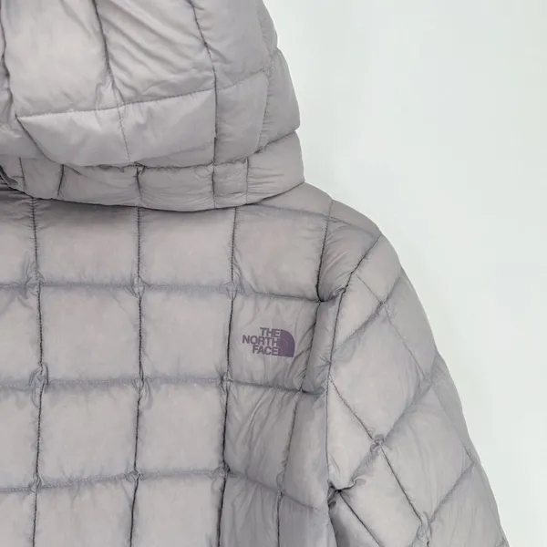 The North Face Thermoball Super Hoodie Insulated Jacket Purple Women's Medium - Image 5