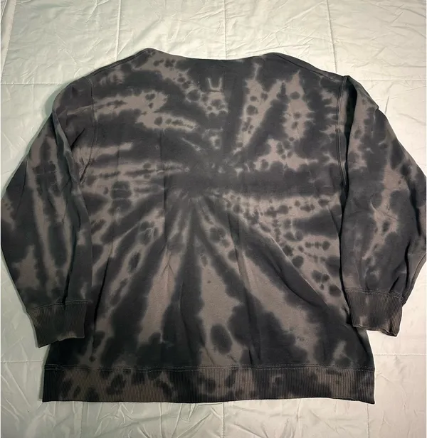 Hollister x Charli D'Amelio Kindness Hoodie - Image 3