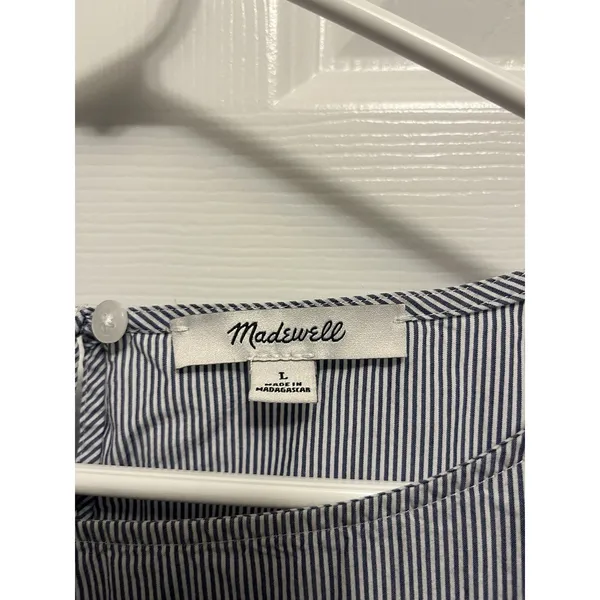 White Birch Madewell Striped Navy & White 3/4 Bell Sleeve Top L 100% Cotton - Image 3