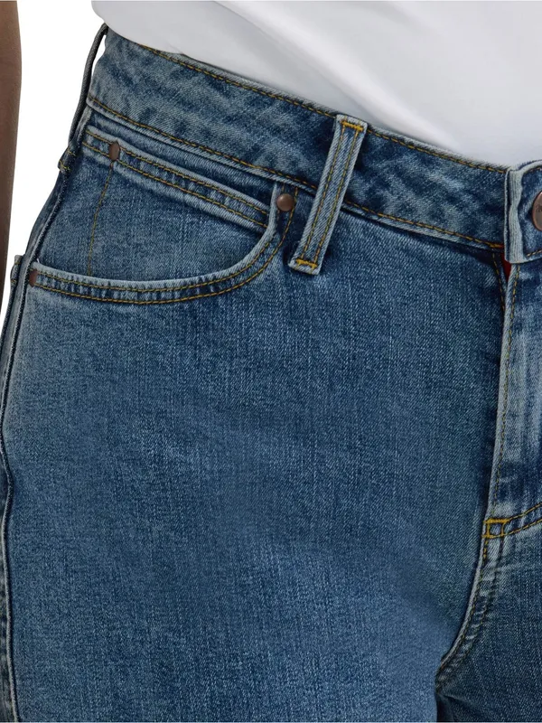 WOMEN'S WRANGLER® COWBOY CUT® SLIM FIT STRETCH JEAN 9x34 - Image 4