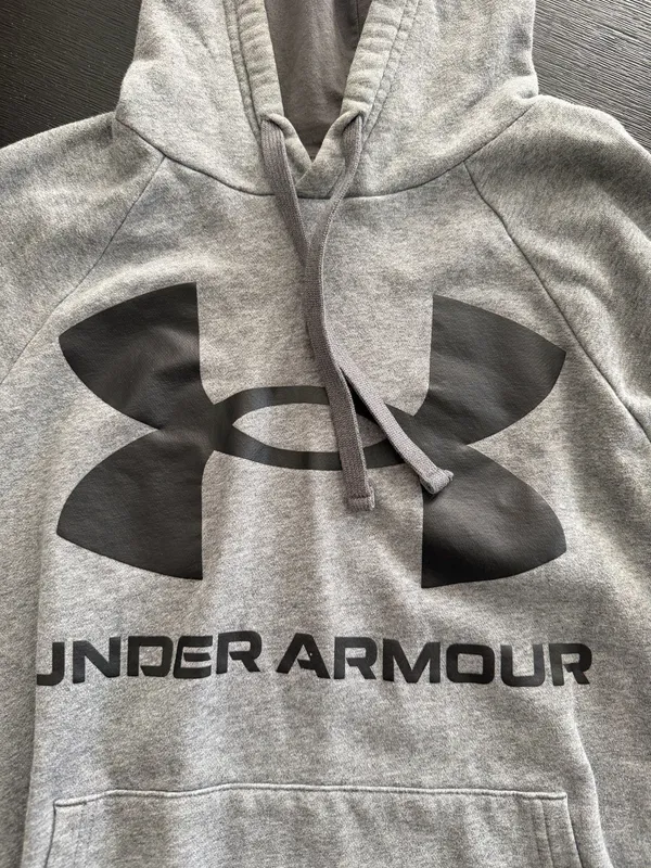 Under Armour Hoodie Men’s Small - Image 3
