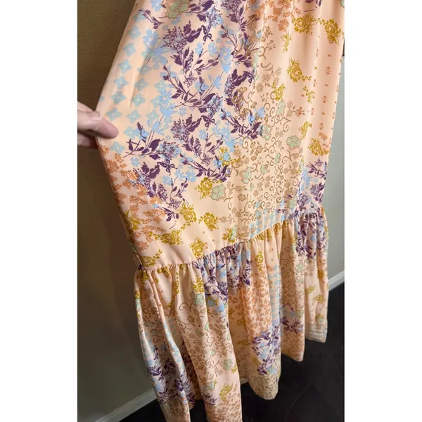 WAYF Small Maxi Dress Peach Floral Patchwork V Neck Bell Sleeve Tiered Boho Chic - Image 6