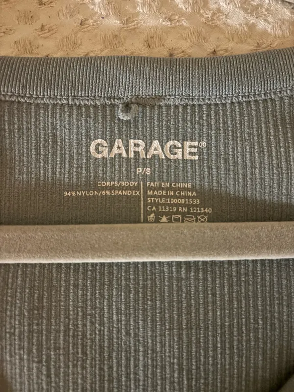 Garage Top - Image 2
