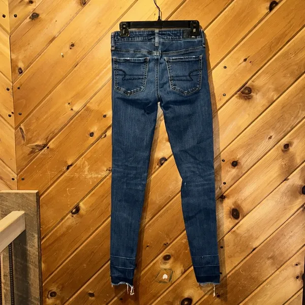 American Eagle distressed jegging raw hem fold up bottom jeans - Image 6