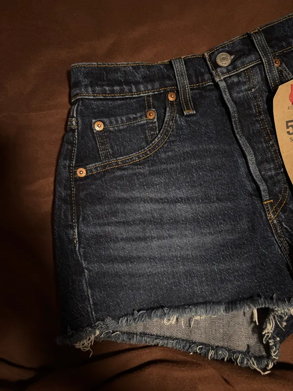 Levi's Women 501 shorts size (24) or size 2 high rise - Image 7
