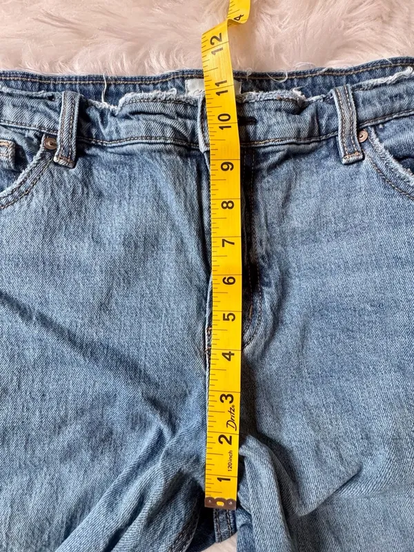 KanCan Size 15/31 High Cuffed Wide Leg Distressed Jeans (slight crop) - Image 9