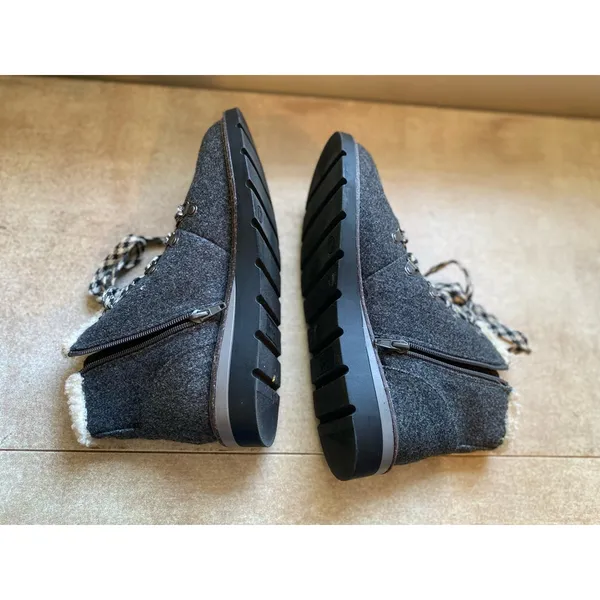 Madden NYC Wool Boots Sherpa Lined Laces Hiker Rugged Grip Cozy Granola Mountain - Image 6