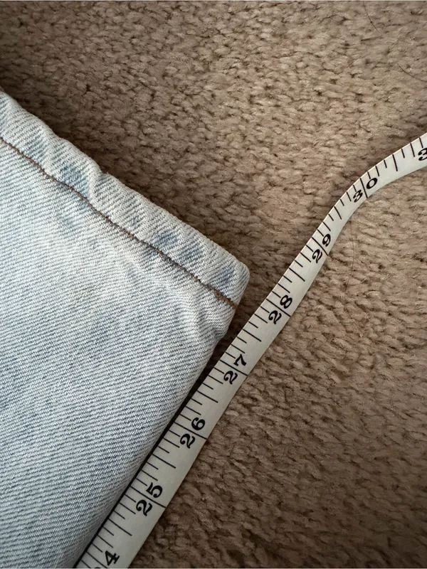 Vtg 90s Levi’s 521 jeans light wash tapered leg high rise - Image 9