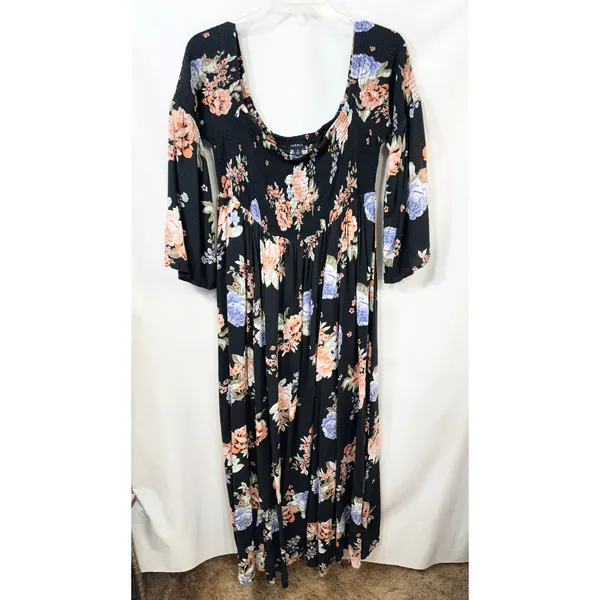 Torrid‎ Plus Sz 2X Maxi Dress Off Shoulder Black Floral Smocked Bell Sleeve 1214 - Image 2