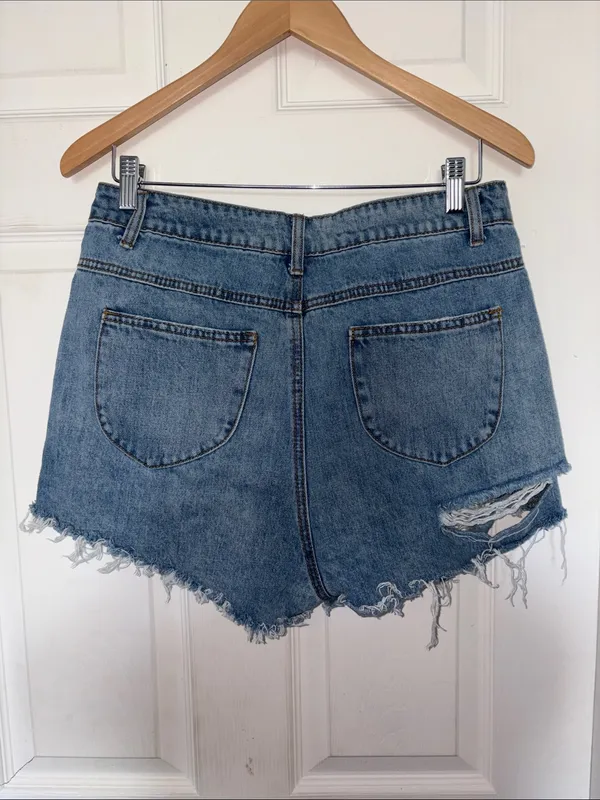 Princess Polly Feels Like Summer Denim Shorts Blue Size 10 - Image 4