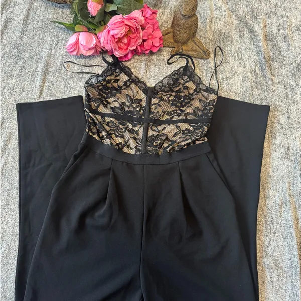 Express Black and Cream Lace Detail Top - Image 2