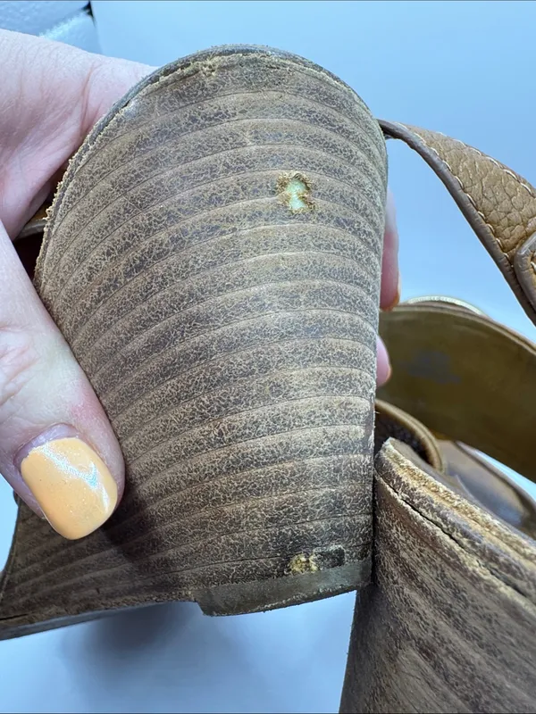 Tory Burch Amanda Brown Leather Logo Medallion Wedge Sandals Size 9.5M - Image 16