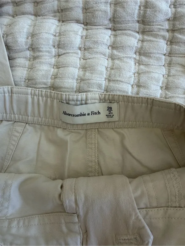 Abercrombie and Fitch Cargo pants - Image 6