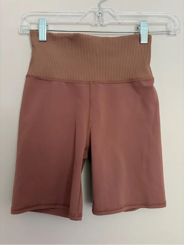 Vuori Rib Studio Bike Shorts Cedar 5" - Image 2