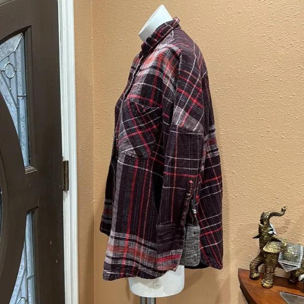 Free people plaid button up flannel - Image 4