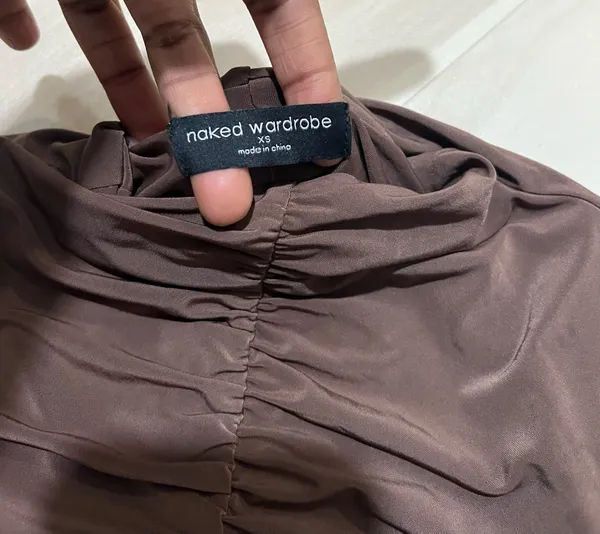 Naked Wardrobe NEW Women XS Espresso Brown Ruched Sleeveless Top Minimalist Chic - Image 5