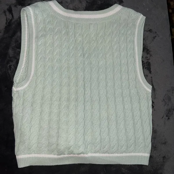 Abercrombie Cable V-Neck Sweater Vest Size XL - Image 10
