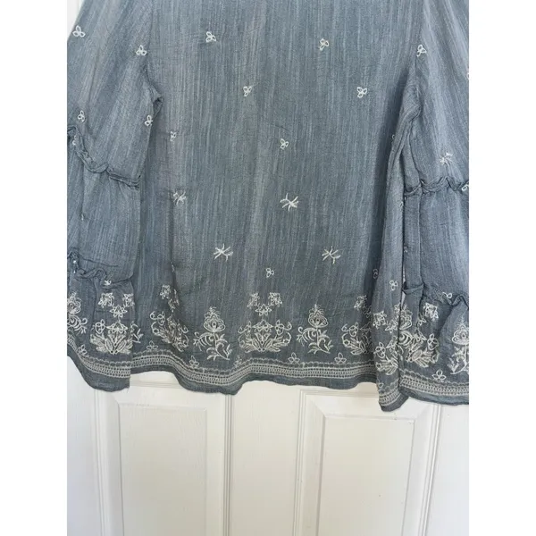 Anthropologie Fig & Flower Blue Embroidered Peasant Top Tiered Bell Sleeve L - Image 7