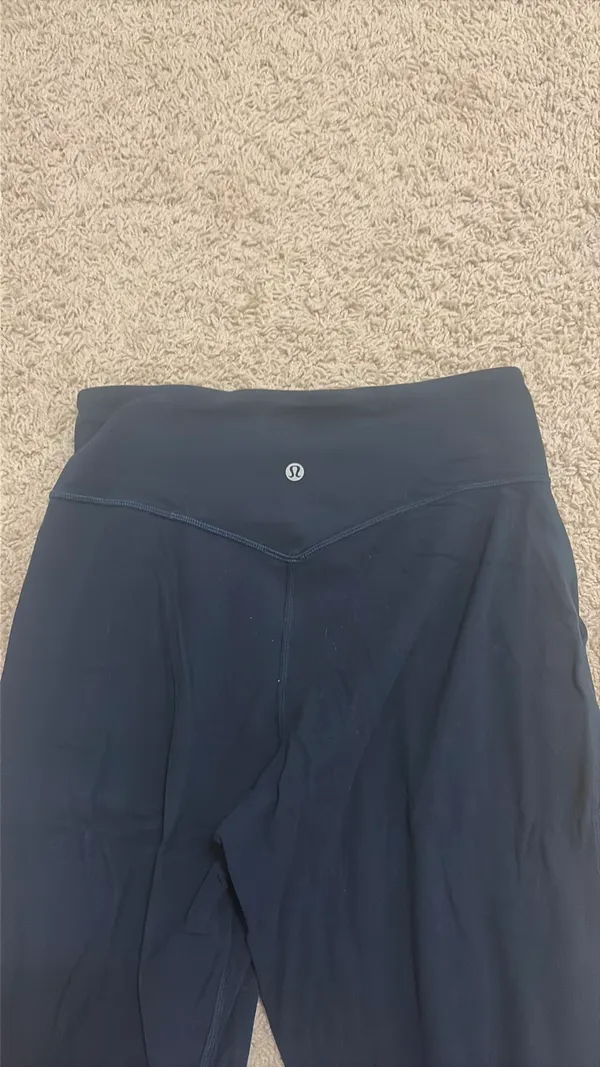 Lululemon Align Joggers - Image 4