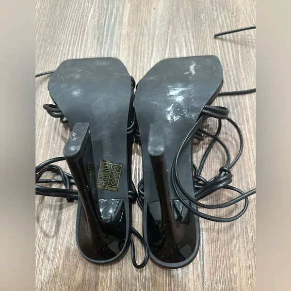 Sheln Black‎ Strappy Heels Black Size 8 - Image 6