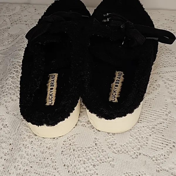 Lucky Brand Tolini faux fur sherpa platform black slip on cozy tennis shoes 7.5 - Image 6