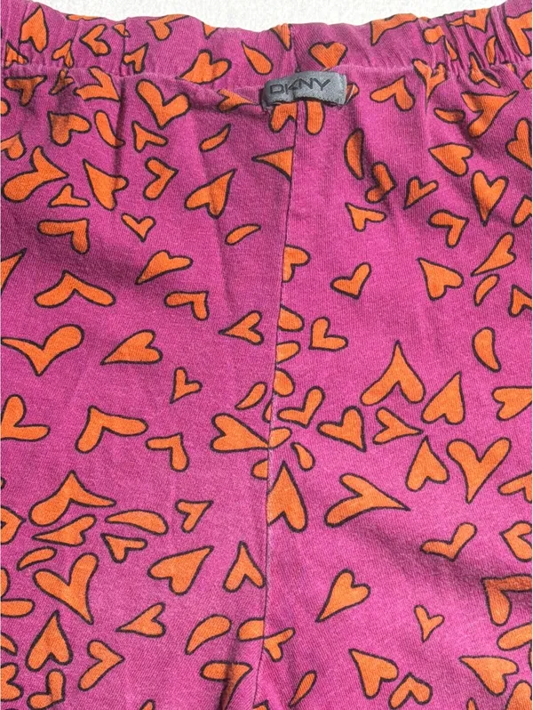 DKNY Women's Small Pink and Orange Heart Print Pajama Set - Image 12
