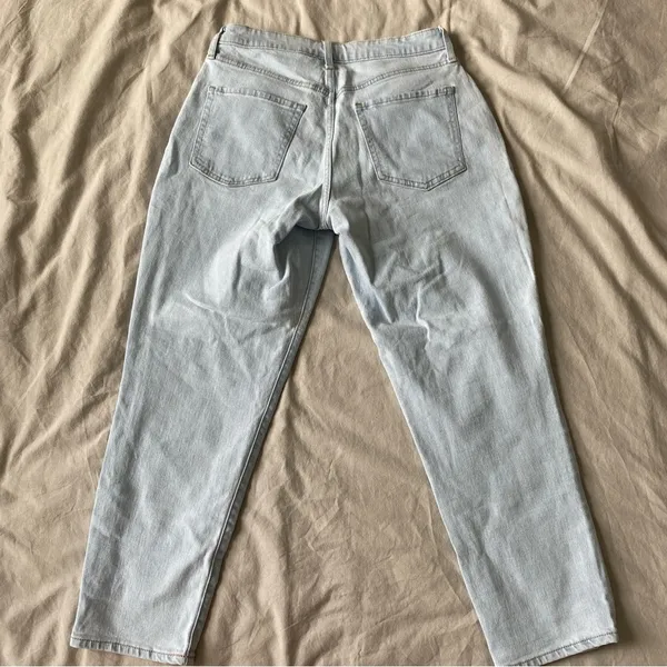 Old Navy Curvy‎ High-Rise OG Straight - Image 2