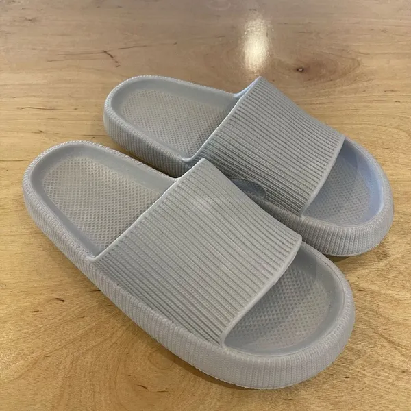 Pillow‎ Slide Womens Non-Slip Ultra Soft EVA Slippers Gray Size 38-39 - Image 3