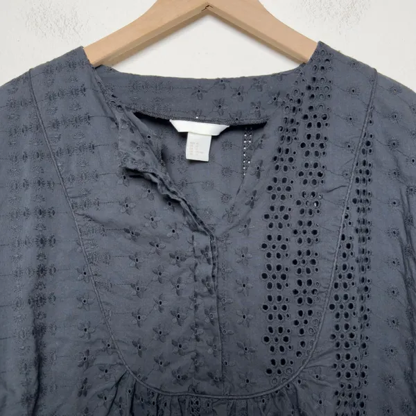 H&M Women Cotton Eyelet Top 12 Black Dark Cottage Embroidered Ethereal‎ Boho - Image 2