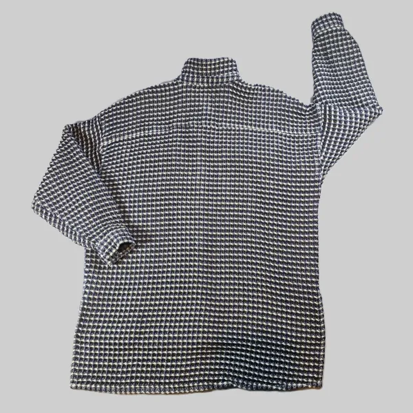 BDG Blue Beige Waffle Knit Oversized Button Down Shirt Sz SMALL Street Casual - Image 3