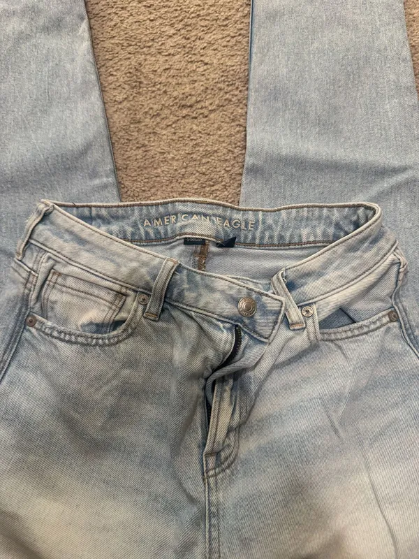 American Eagle Skinny Jeans - Image 4