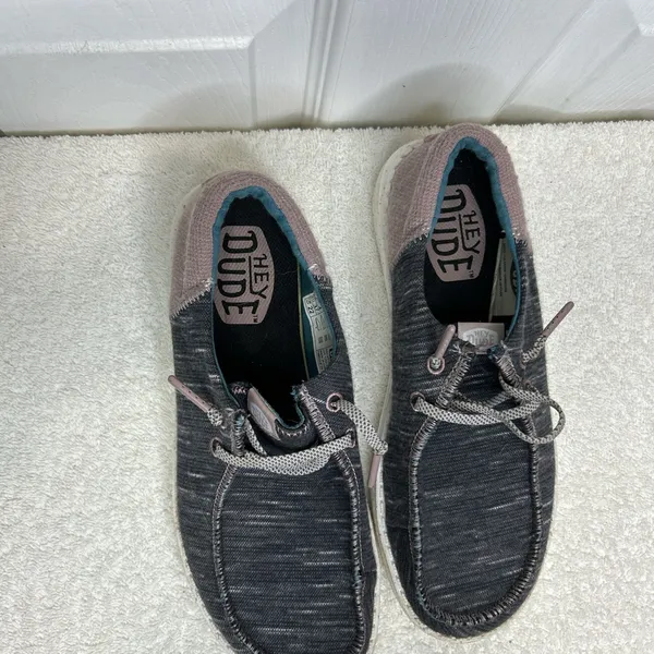 Hey Dude Wendy Slip-On Shoes Women’s Size 6 Lightweight Casual - Image 2