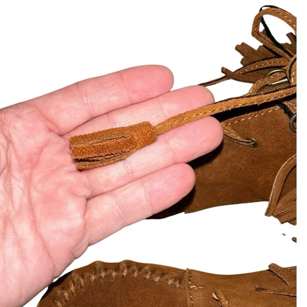 Minnetonka‎ Brown Suede Fringe Wedge Ankle Boots Size 8 - Image 7