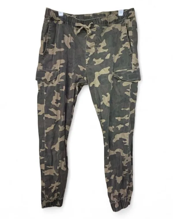 Bullhead Denim Co Camouflage Cargo Pants - Image 3