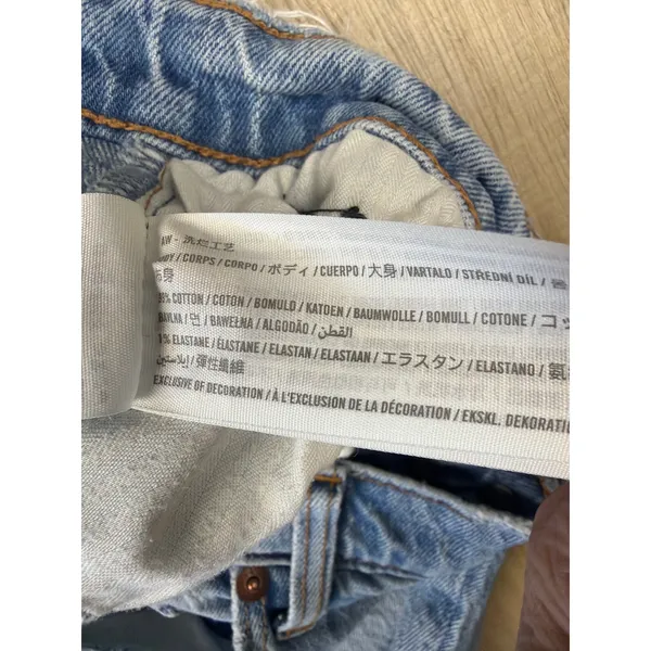 Abercrombie & Fitch Curve Love 90s Straight Ultra High Rise Light Wash Jean 26 2 - Image 6