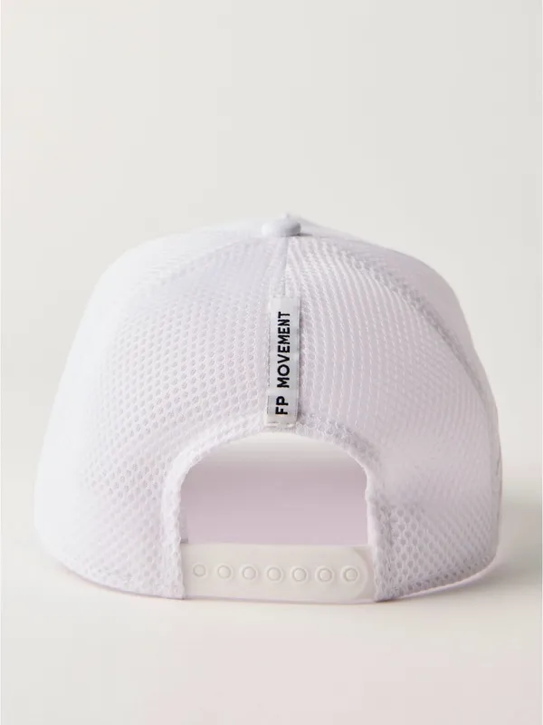 Free people movement signature soft mesh trucker hat white NWT $48 - Image 2
