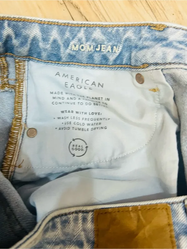 American Eagle Outfitters mom Jean High-Rise Ankle Jeans Sz 8 - Image 5